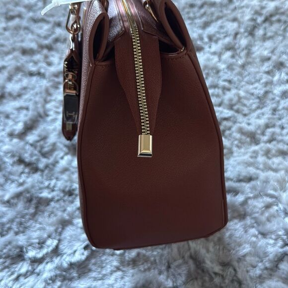 Halston Heritage | Bags | Halston Gina Pebble Pleather H  Halston Gina Pebble Pleather \
